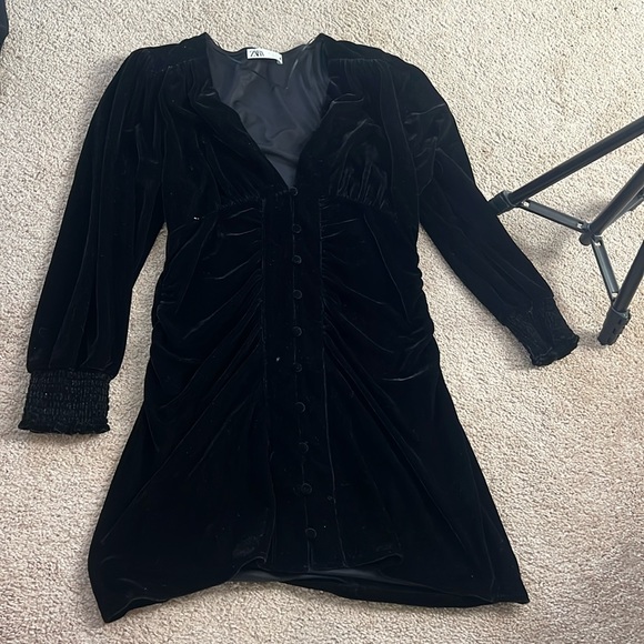 Zara Velvet Button Long Sleeve Shoulder Pad Dress - Picture 14 of 14